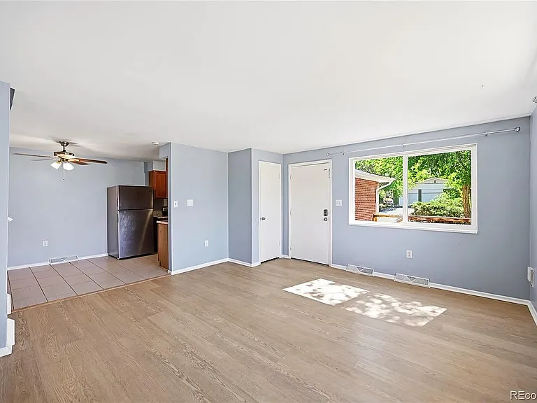 1253 Miller St — Photo 5