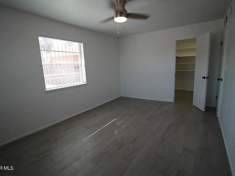 3615 Olympic Ave — Photo 65