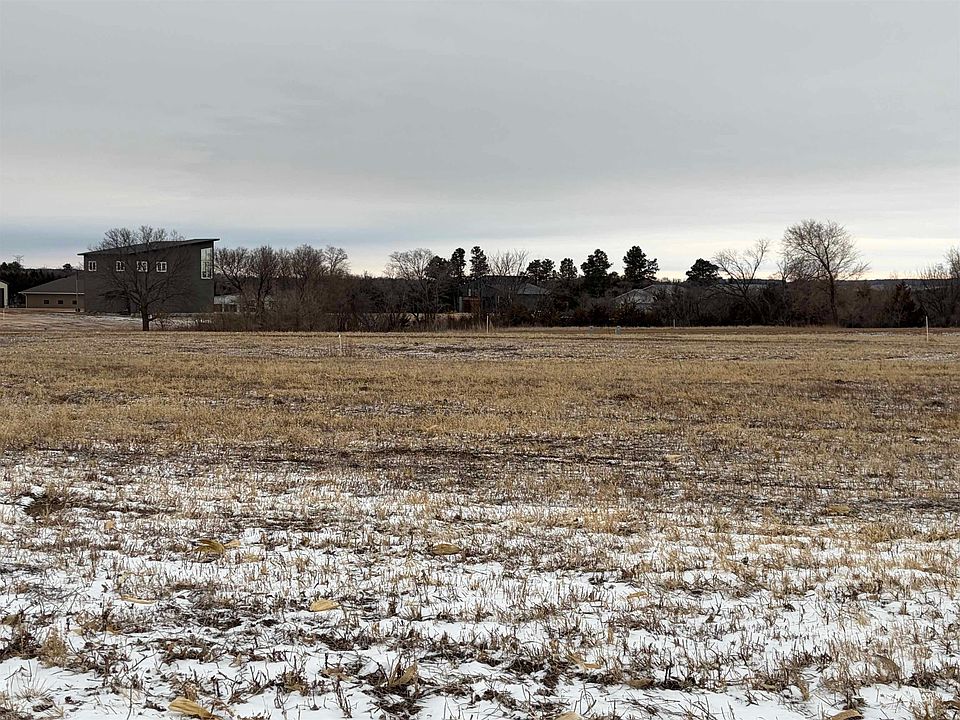 1st image of LOT 27 Other
