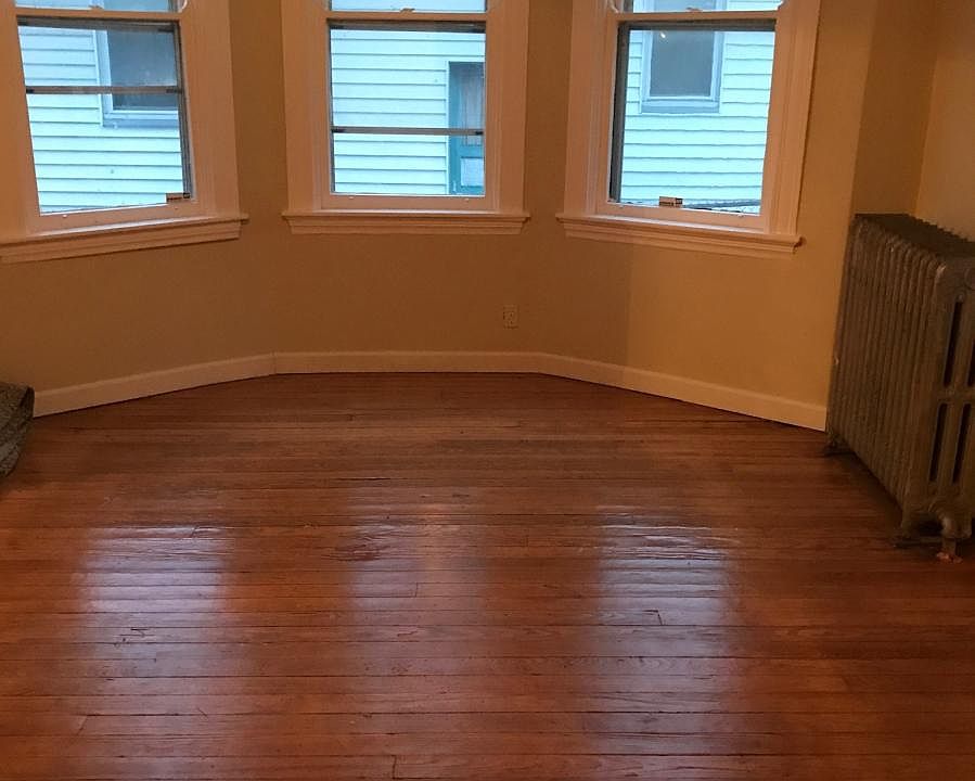 2nd image of 535 Grand Ave