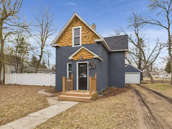 208 7th St SE, Little Falls, MN 56345