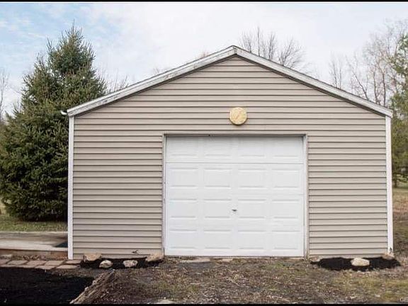 3rd image of 4610 County Road 4