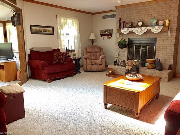 4th image of 529 Forest Creek Dr