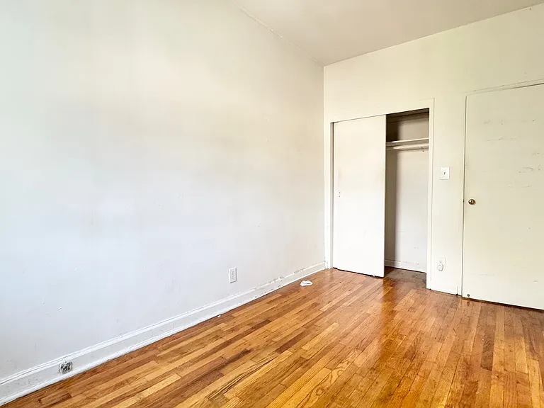 341 E 19th St #3A — Photo 10