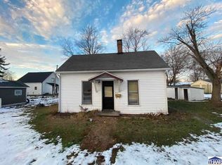 533 Higgins St, Clinton, IN 47842