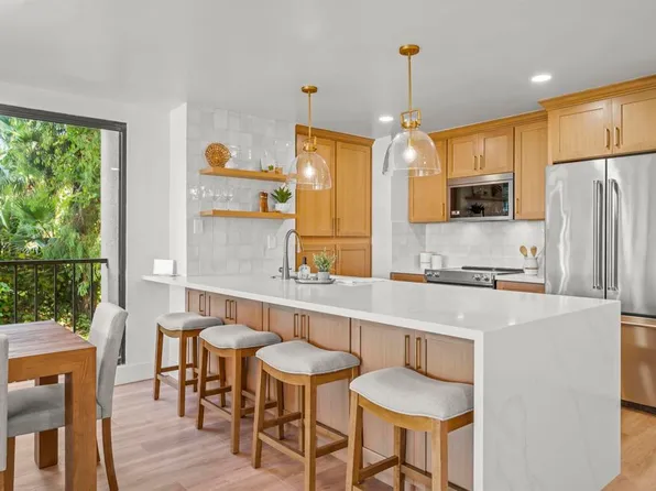2500 Torrey Pines Rd Unit 305, La Jolla, CA 92037