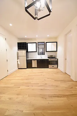 Rented by Skyward | media 22