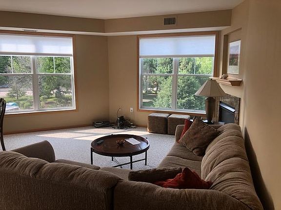 5th image of 1800 Graham Ave Unit 317