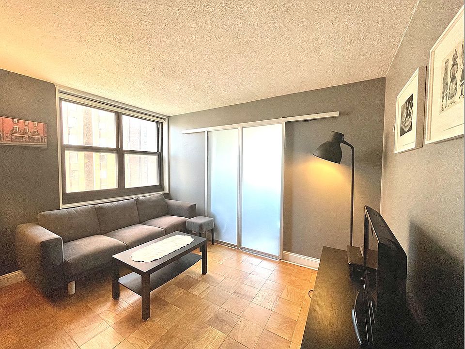 1st image of 200 E 90th St APT 8C