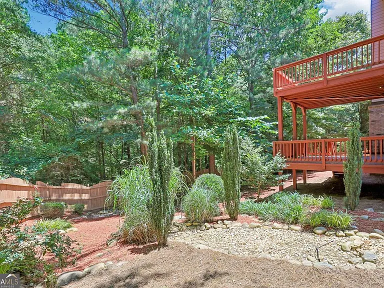 4105 Hastings Dr — Photo 59
