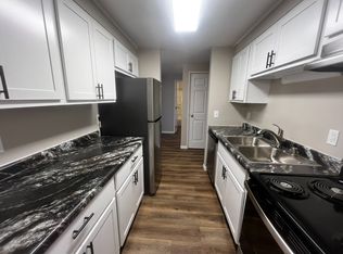 1114 Ann St #11, Madison, WI 53713