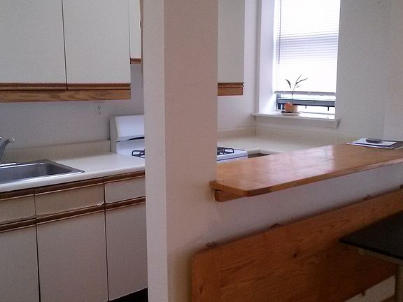 3rd image of 571 Academy St APT 5C