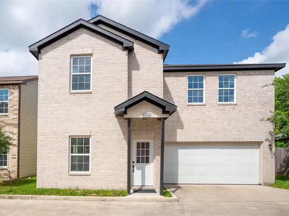 1515 Fairbanks St, Houston, TX 77009