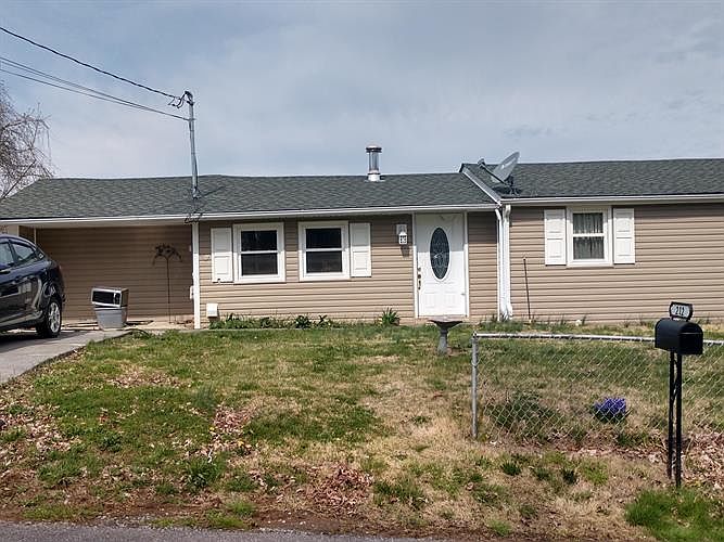 1st image of 212 Forest View Dr