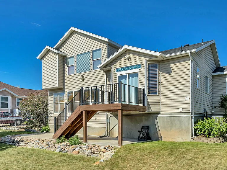 8847 S Mountain Vista Dr — Photo 32