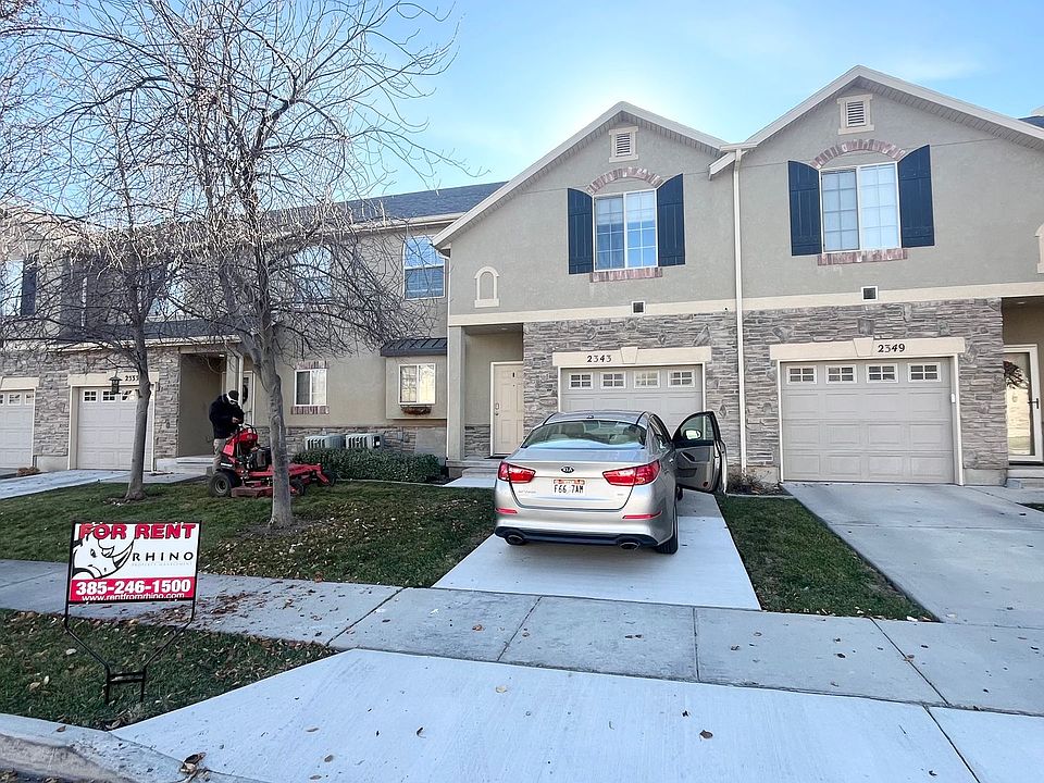 1st image of 2343 W Adelaide Dr