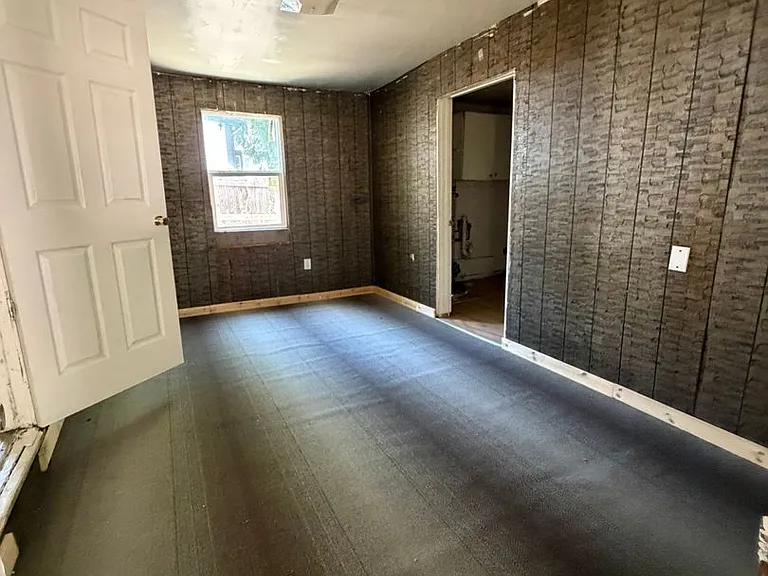 3709 Beverly Dr — Photo 9