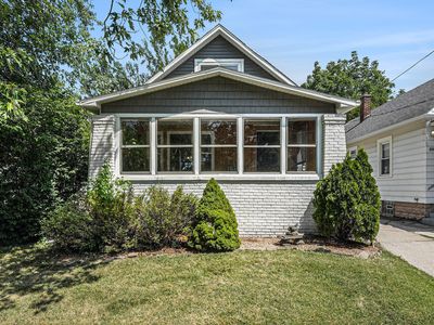 237 Elmwood St NE, Grand Rapids, MI, 49505