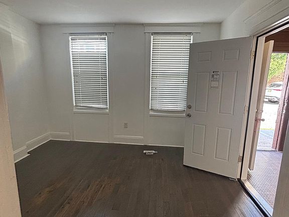 5th image of 6012 Van Buren Pl Floor 1