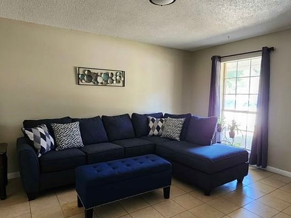 5th image of 111 Grand Teton Ave