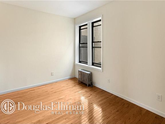 3rd image of 112 W 138th St APT 4I