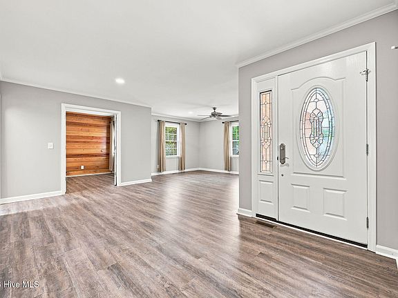 5th image of 234 Longleaf Drive