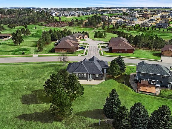 5th image of 6709 Muirfield Dr