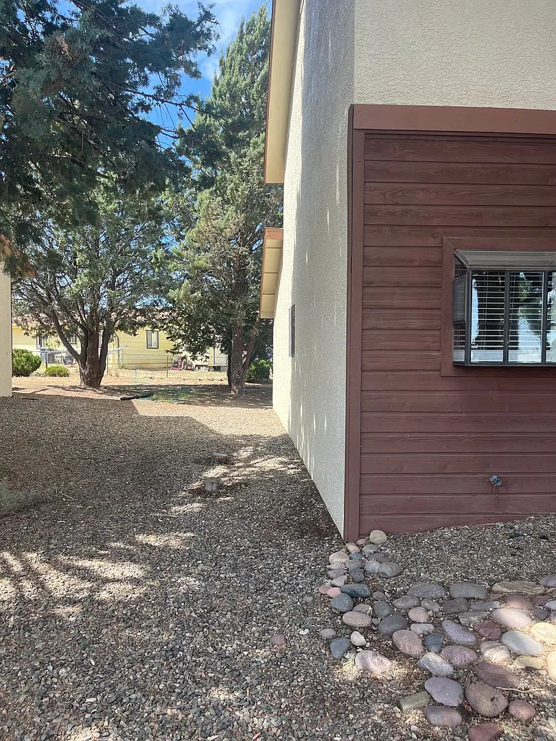PM16-00062KB: 7665 Spouse — Photo 2