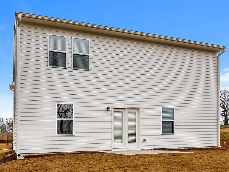 247 Pond Ct — Photo 17