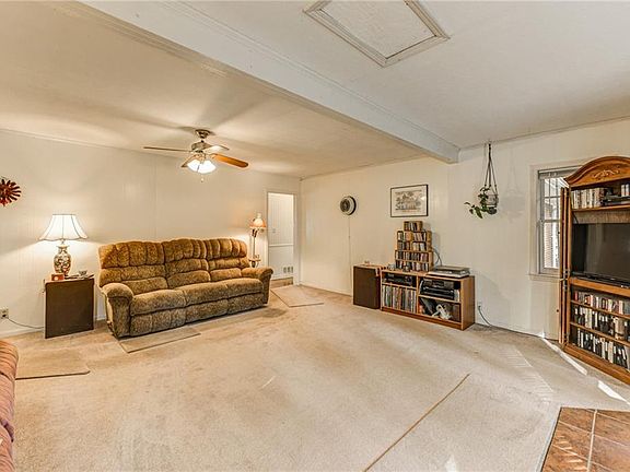 2nd image of 6016 Dorsey Dr