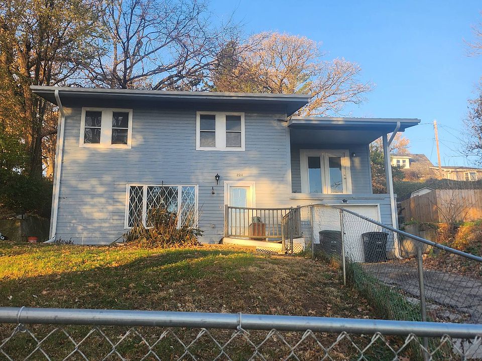 1st image of 8914 N 31st St