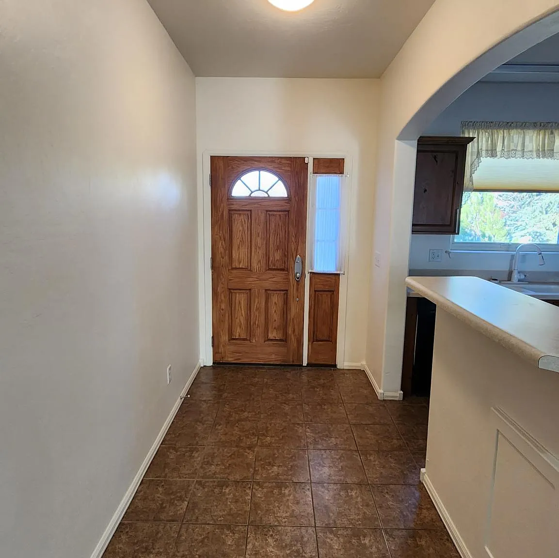 2 bed, 1229 sqft, $1,875 — Photo 2