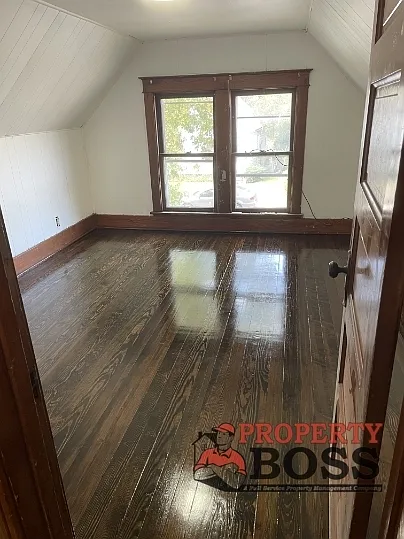 212 Hendricks St — Photo 3