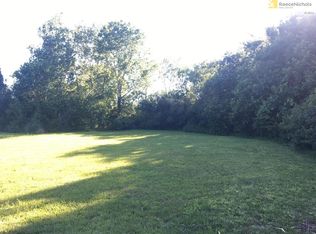 N Hurley St, Peculiar, MO 64078