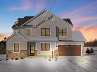 6400 Channing Ct, Victor, NY 14564