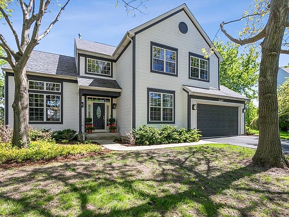 3rd image of 14087 Glenwood Ct