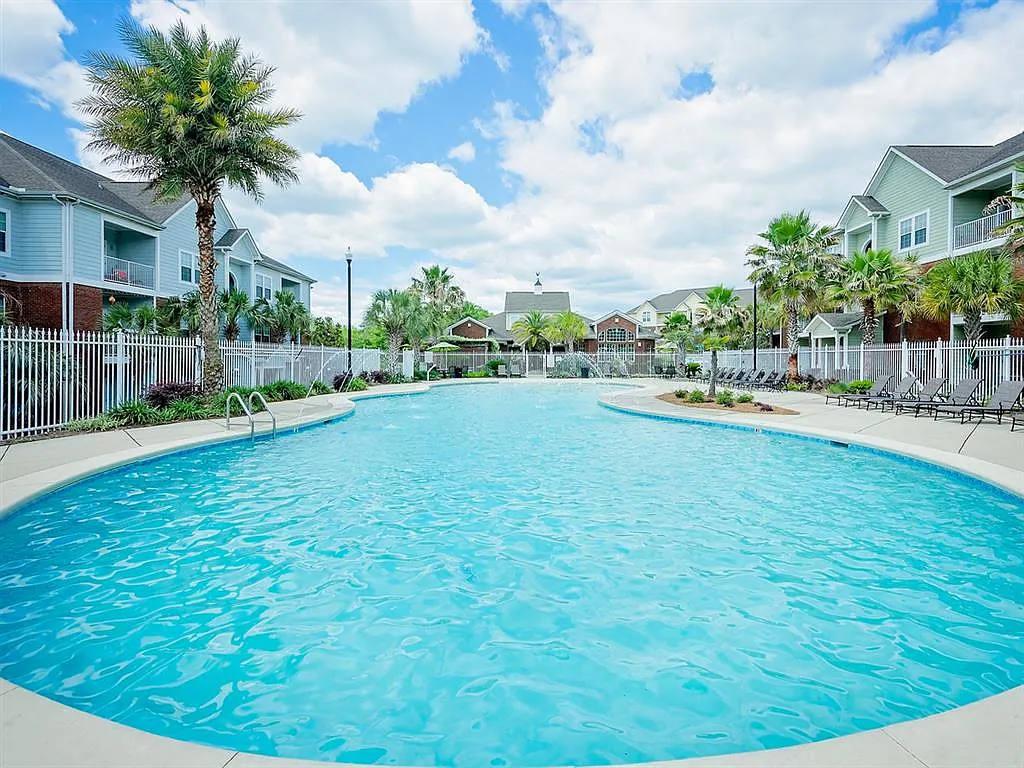 Cypress Cove Apartment Homes — photo 10