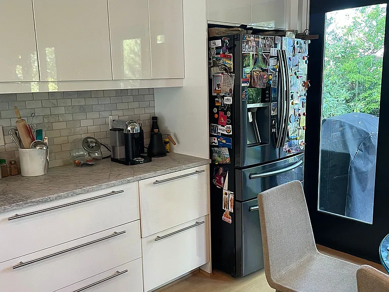1070 Kirkwood Ave SE — Photo 15