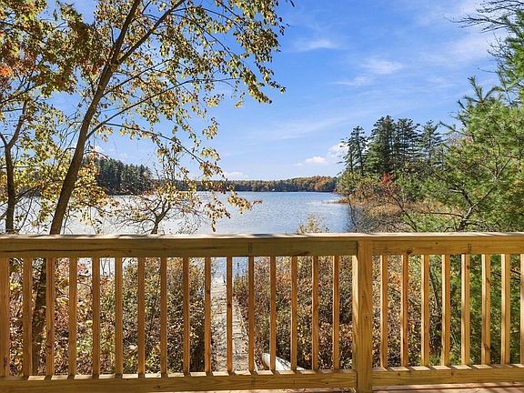 3rd image of 716 Martins Pond Rd