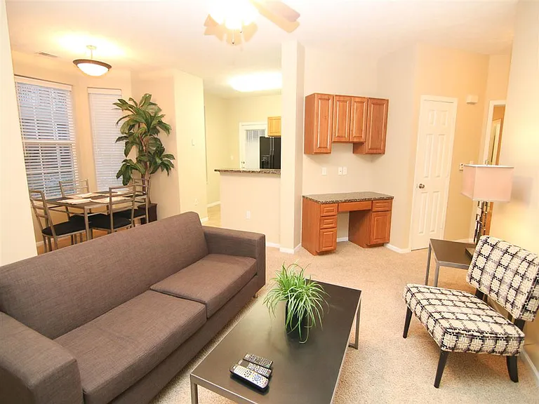 Whether you're working from home or hosting friends for dinner, our 2-bedroom Venice is a flexible floor plan that can meet your needs.