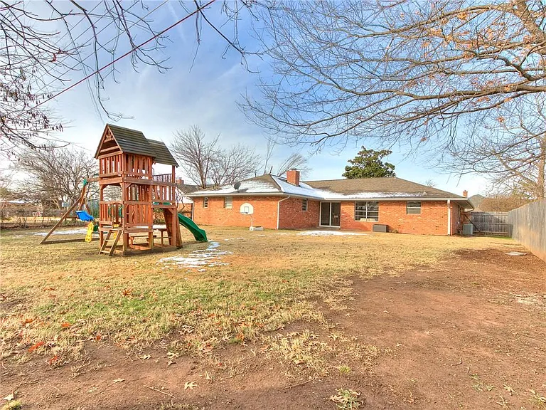 3608 Jim Robison Dr — Photo 31