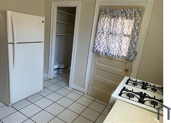 5th image of 2501 E 84th St #1W