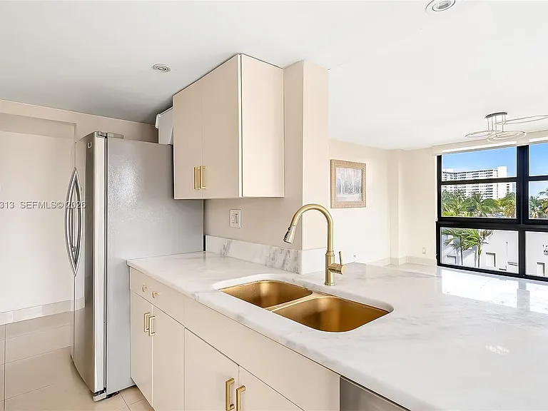 3031 N Ocean Blvd #406 — Photo 12