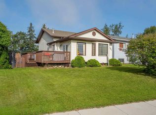 301 22nd St, Cold Lake, AB T9M1E8