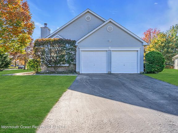 5th image of 2354 W Ashfield Court