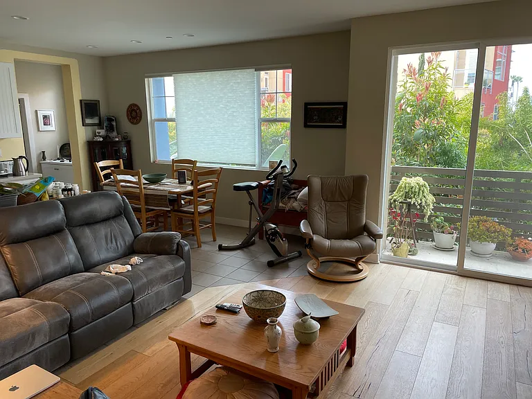 438 S Cleveland St S #104 — Photo 3