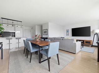 301 W 53rd St APT 10C, New York, NY 10019