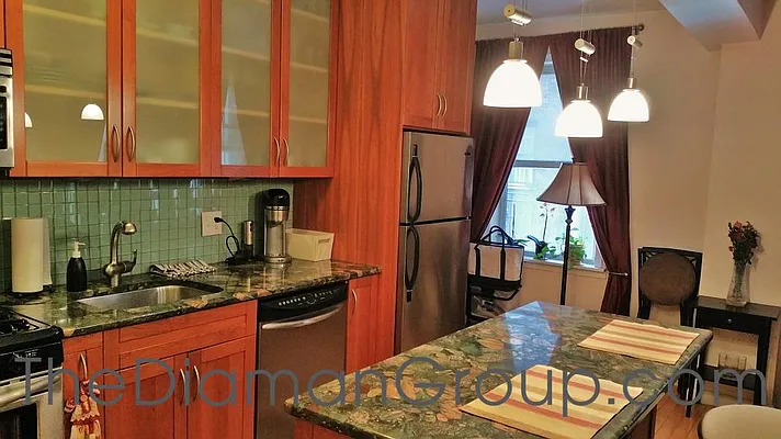 Sold by Diaman Group LLC | media 8