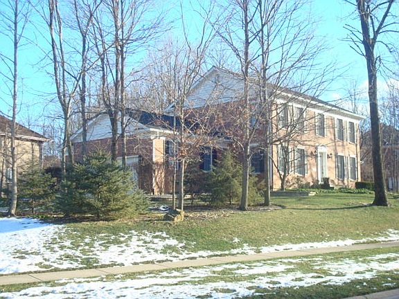 3rd image of 20335 Old Castle Dr