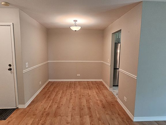 4th image of 1222 Sandhurst Ct Unit D1